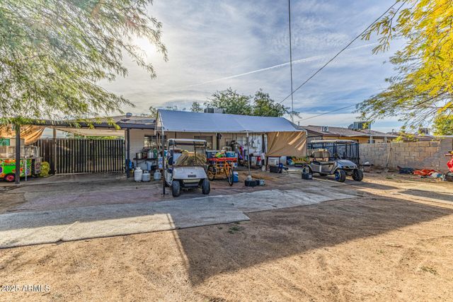 4610 W INDIANOLA Avenue, Phoenix, AZ 85031