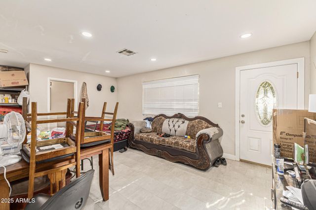 4610 W INDIANOLA Avenue, Phoenix, AZ 85031