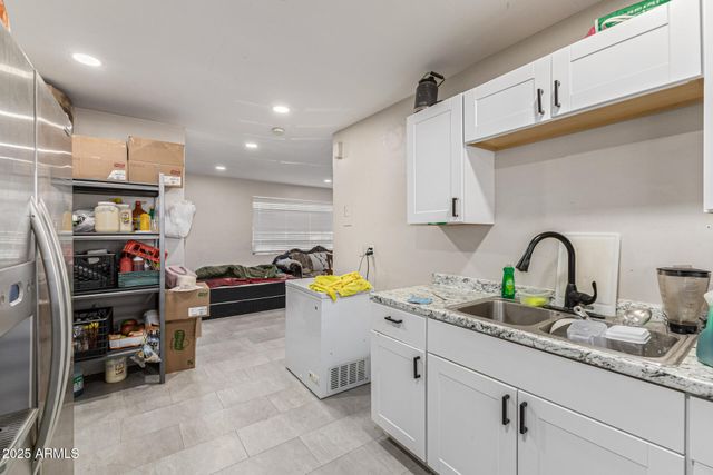 4610 W INDIANOLA Avenue, Phoenix, AZ 85031