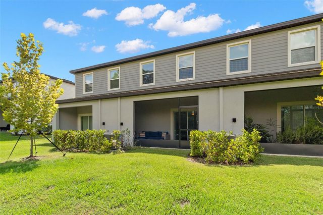 10324 TRUMPET HONEYSUCKLE WAY, San Antonio, FL 33576