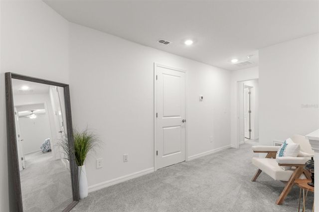 10324 TRUMPET HONEYSUCKLE WAY, San Antonio, FL 33576