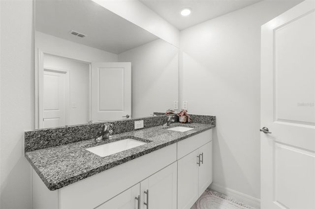 10324 TRUMPET HONEYSUCKLE WAY, San Antonio, FL 33576
