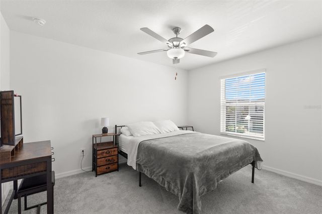 10324 TRUMPET HONEYSUCKLE WAY, San Antonio, FL 33576