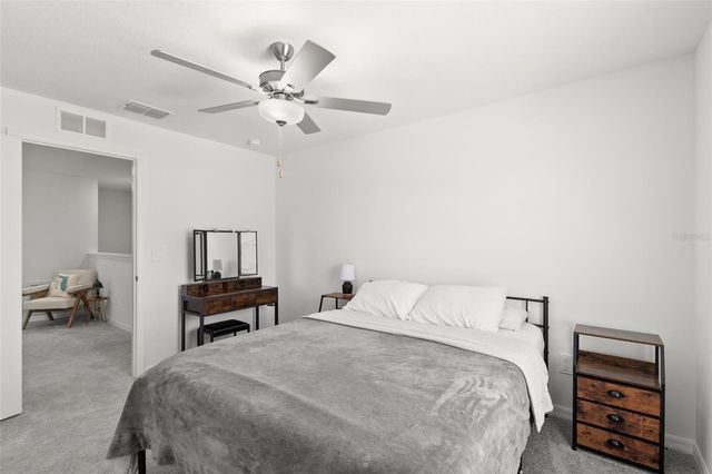 10324 TRUMPET HONEYSUCKLE WAY, San Antonio, FL 33576