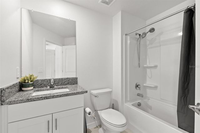 10324 TRUMPET HONEYSUCKLE WAY, San Antonio, FL 33576