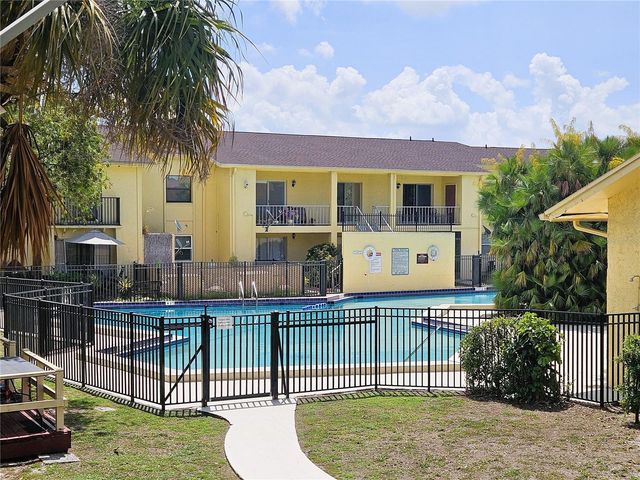 7573 ABONADO ROAD, Tampa, FL 33615