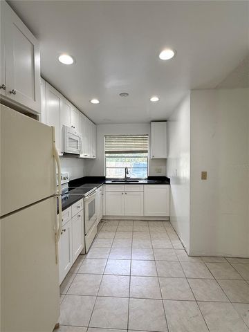 7573 ABONADO ROAD, Tampa, FL 33615