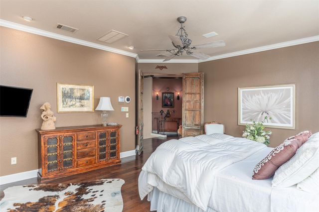 1300 Bluff ST, Austin, TX 78704