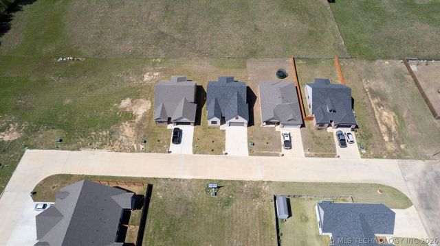 849 Springfield Court, Durant, OK 74701