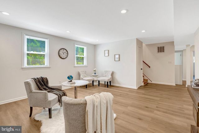 4604 WILLET, Annandale, VA 22003