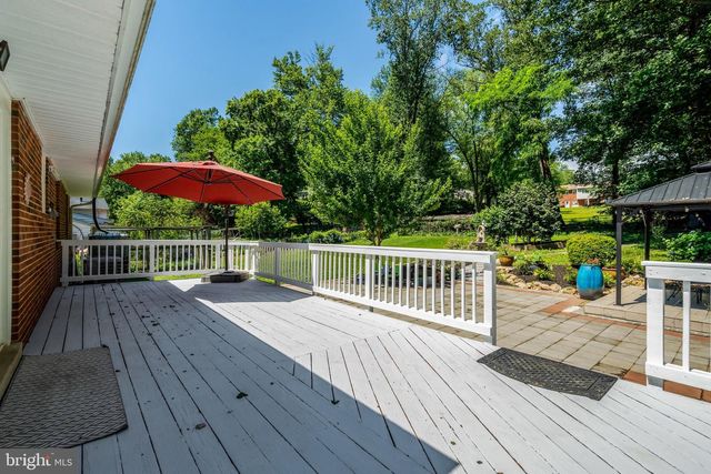 4604 WILLET, Annandale, VA 22003