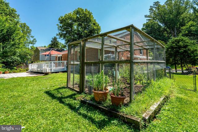 4604 WILLET, Annandale, VA 22003