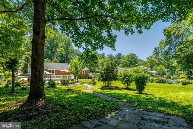 4604 WILLET, Annandale, VA 22003
