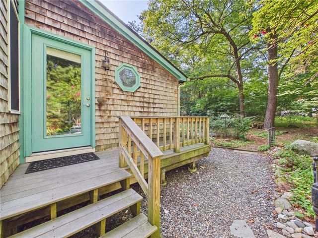 657 Shannock Road, South Kingstown, RI 02879