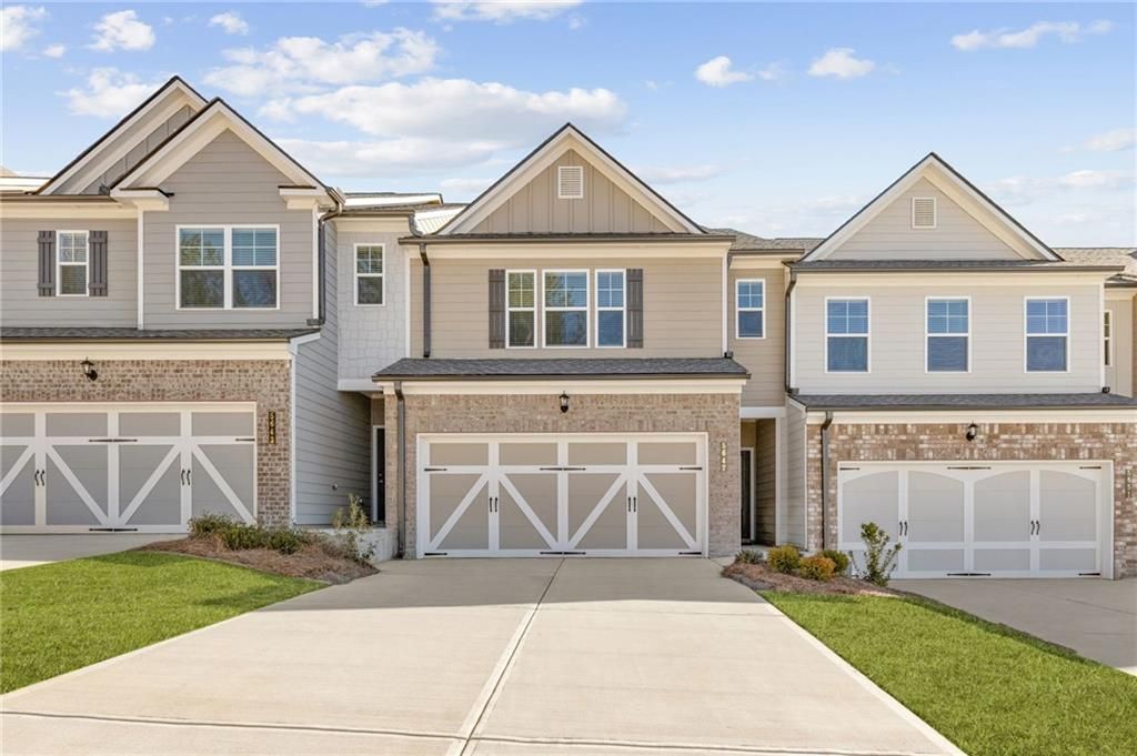 5647 Chickory Drive, Flowery Branch, GA 30542