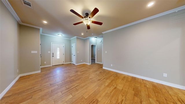 929 S Montgomery Street, Sherman, TX 75090