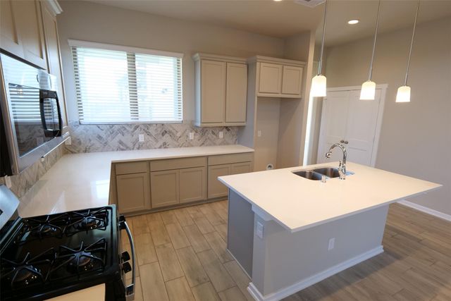 8774 Laurel Crest Drive, Missouri City, TX 77459