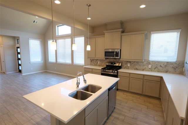 8774 Laurel Crest Drive, Missouri City, TX 77459