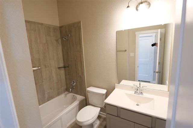 8774 Laurel Crest Drive, Missouri City, TX 77459