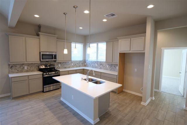 8774 Laurel Crest Drive, Missouri City, TX 77459