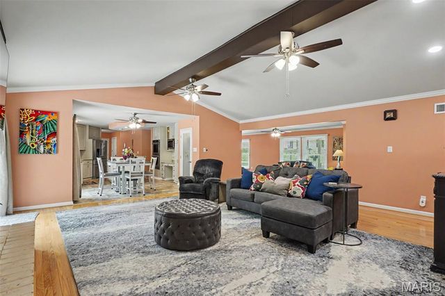 358 Ridgemeadow Drive, Chesterfield, MO 63017