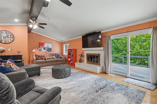 358 Ridgemeadow Drive, Chesterfield, MO 63017