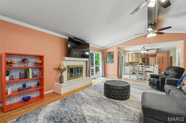 358 Ridgemeadow Drive, Chesterfield, MO 63017