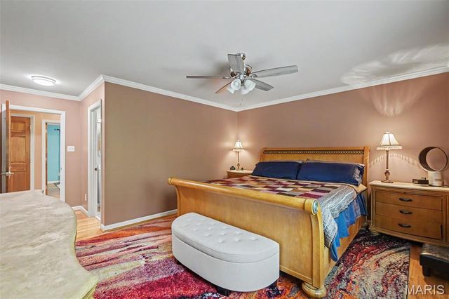 358 Ridgemeadow Drive, Chesterfield, MO 63017