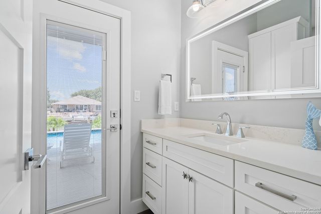 107 Windjammer, Rockport, TX 78382