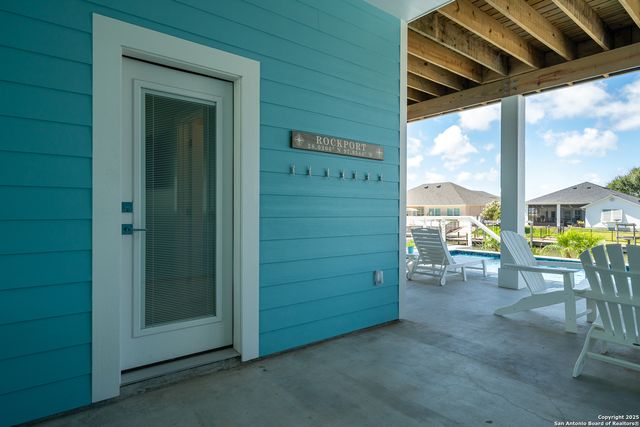 107 Windjammer, Rockport, TX 78382