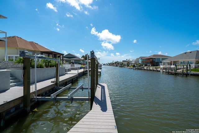 107 Windjammer, Rockport, TX 78382