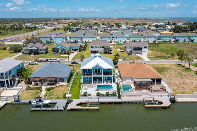 107 Windjammer, Rockport, TX 78382