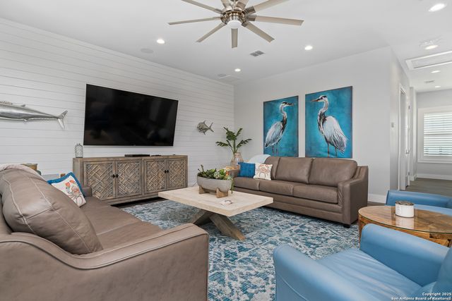107 Windjammer, Rockport, TX 78382