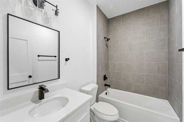 2200 SW 156TH LOOP, Ocala, FL 34473