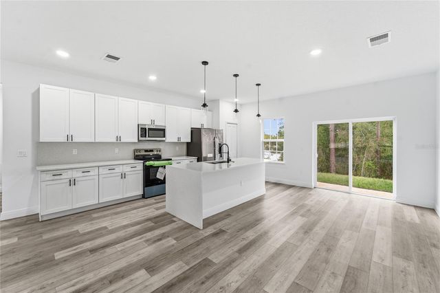 2200 SW 156TH LOOP, Ocala, FL 34473