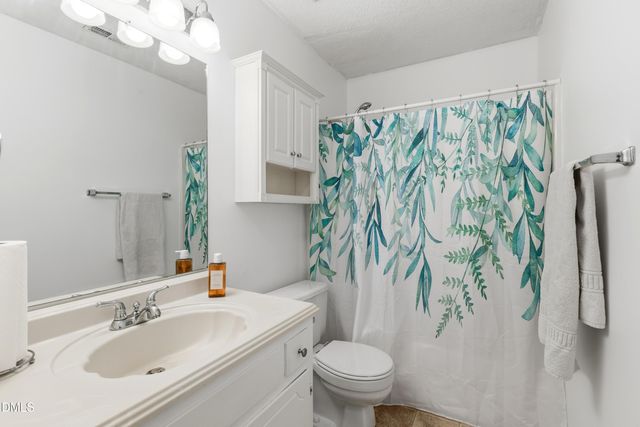 3237 Mill Run, Raleigh, NC 27612