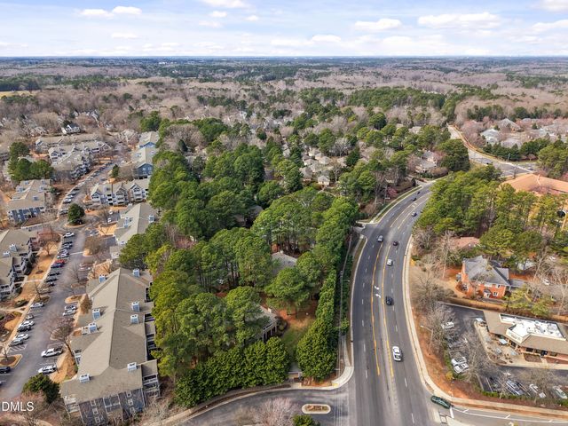 3237 Mill Run, Raleigh, NC 27612