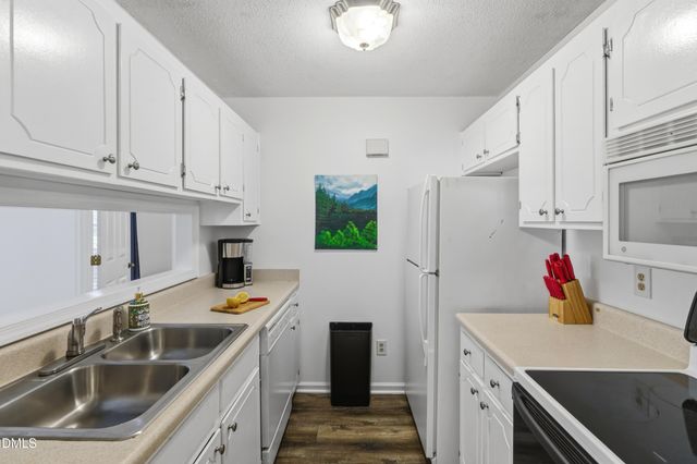 3237 Mill Run, Raleigh, NC 27612