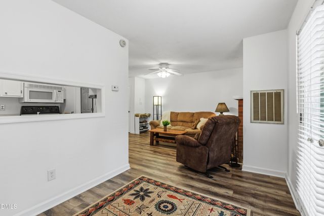 3237 Mill Run, Raleigh, NC 27612