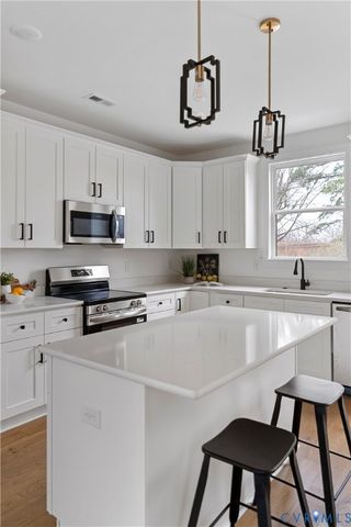 1104.5 N 20th St, Richmond, VA 23223