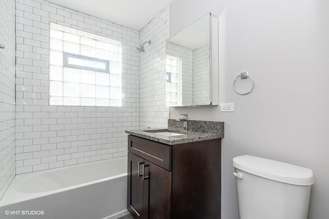 6521 N Seeley Avenue 2S, Chicago, IL 60645