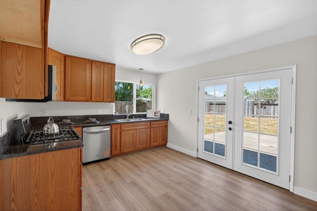 5795 Lerner Way, Sacramento, CA 95823