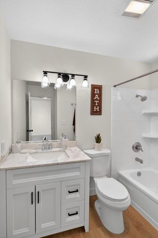 5795 Lerner Way, Sacramento, CA 95823