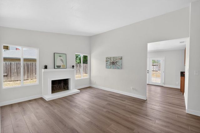 5795 Lerner Way, Sacramento, CA 95823