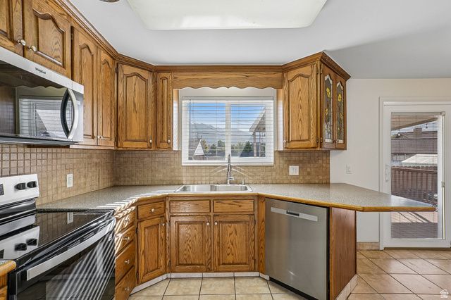 5711 S SAGEWOOD DR, Murray, UT 84107