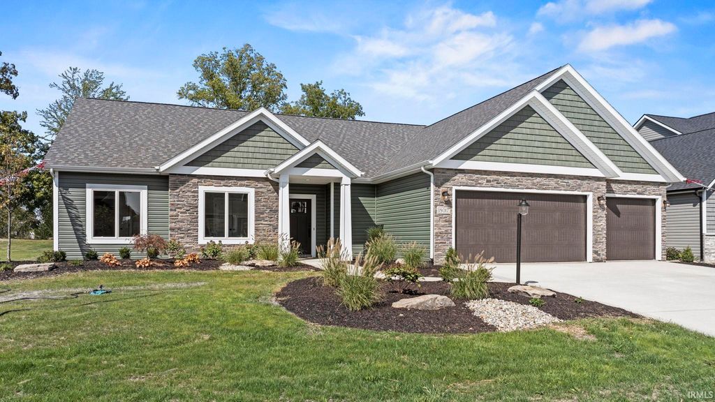 18017 Carne Cove, Leo, IN 46765