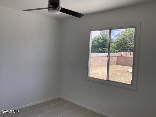 38594 Friendly Avenue, Palmdale, CA 93550