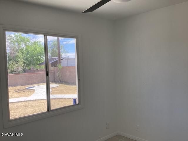 38594 Friendly Avenue, Palmdale, CA 93550