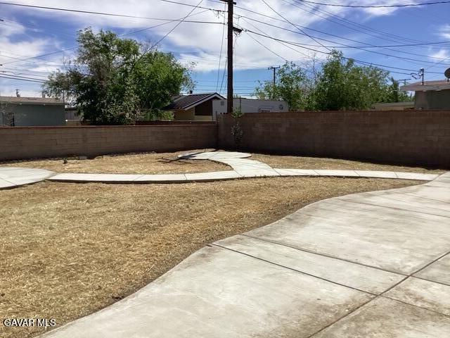 38594 Friendly Avenue, Palmdale, CA 93550