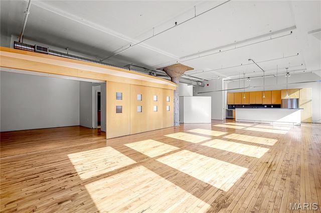 1010 Saint Charles Street 803, St Louis, MO 63101